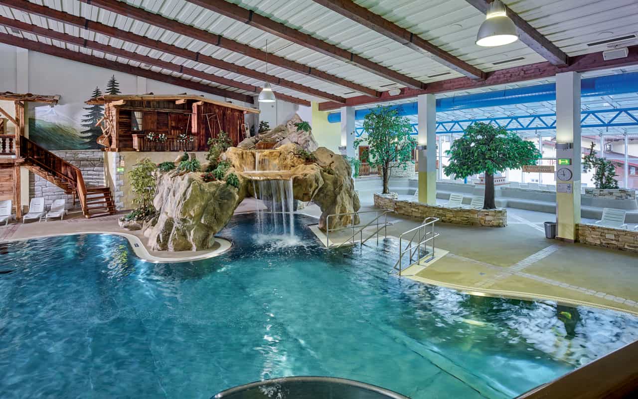 Freizeit Arena grotto